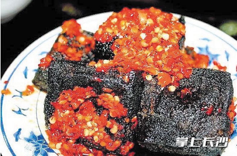 臭豆腐。
