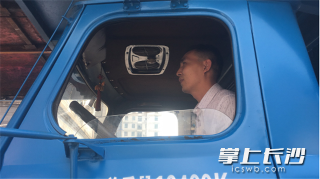 临时的工作，戴伯钧也能随叫随到。