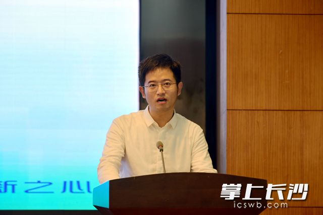 酷哇机器人创始人兼CEO何弢表示，对接下来的合作充满期待。周秋燕 摄