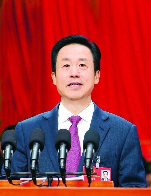 △省委副书记、省长许达哲作政府工作报告。湖南日报记者 赵持 摄