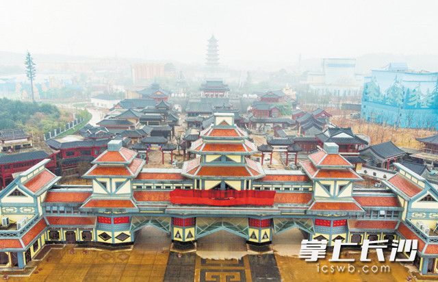 美丽中国·长沙文化产业示范园一期方特东方神画预计4月主体项目全部完工。长沙晚报全媒体记者 邹麟 摄