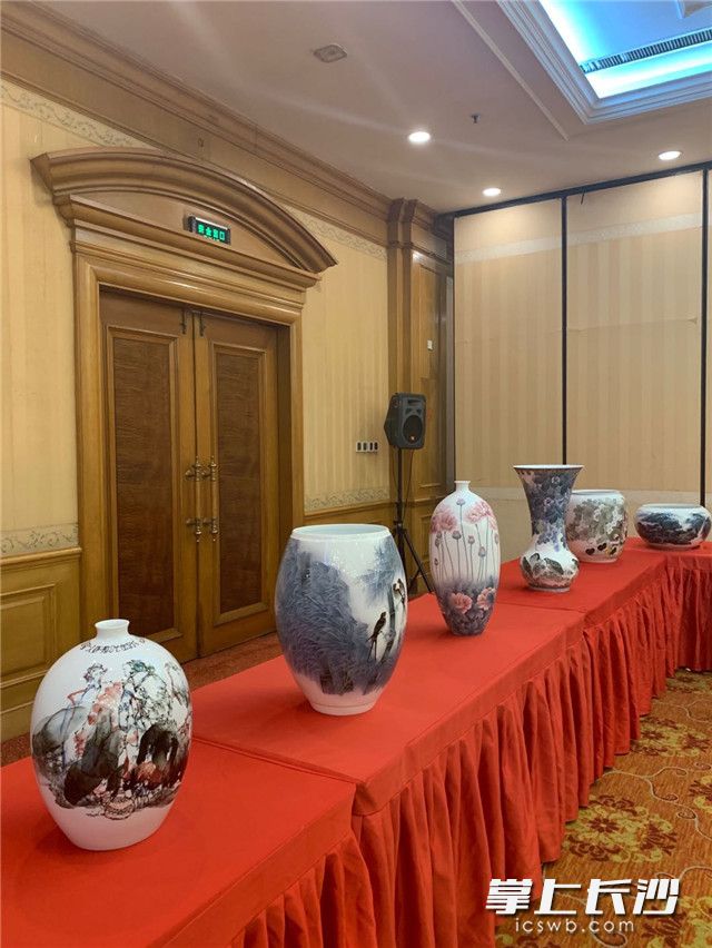 content_5d8452baaabf0