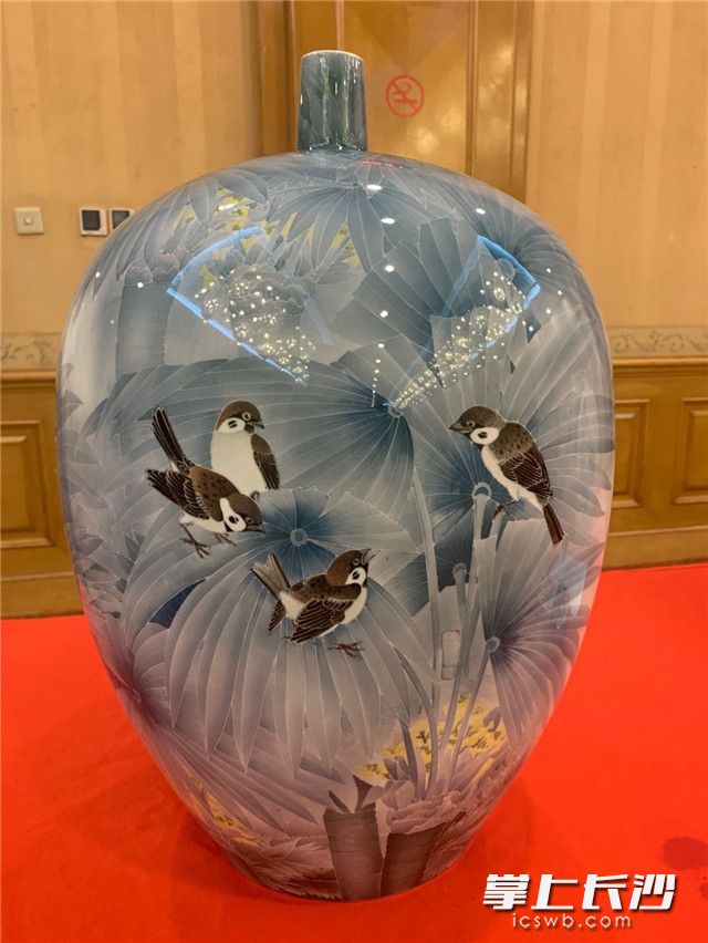 content_5d8452bb3dc56