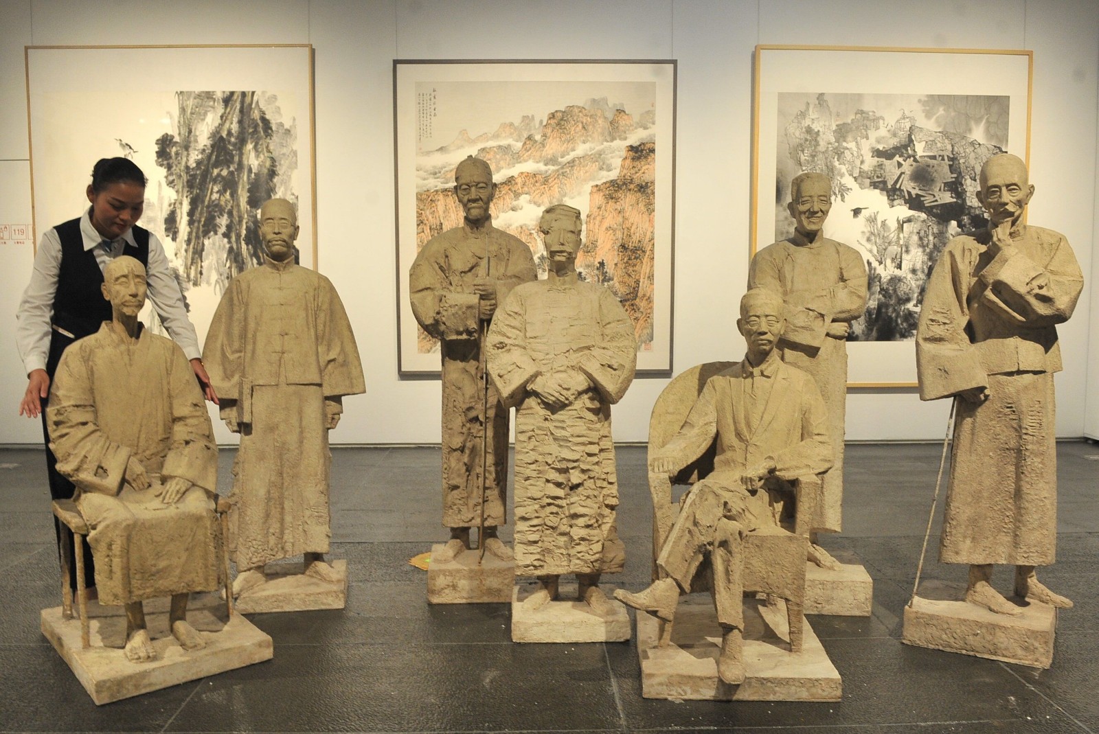 第六届全国画院美术作品展展出作品。全媒体记者贺文兵 摄