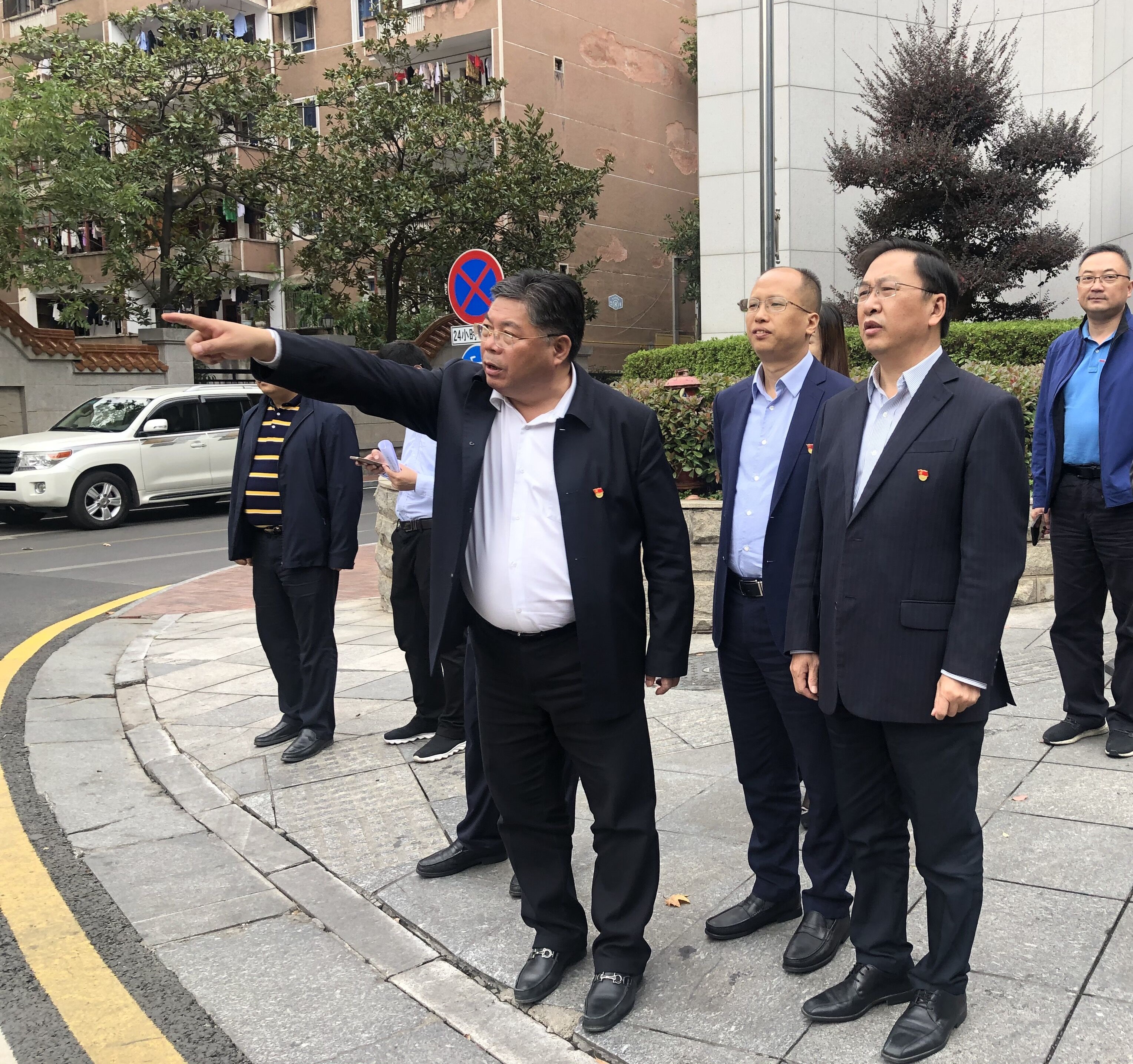 今日，副市长谭勇带队督查文明创建工作。 长沙晚报全媒体记者 钱娟 拍摄