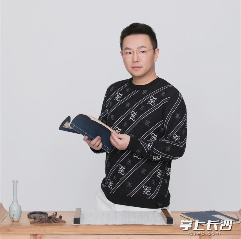 梁振华生活照 均为受访者供图