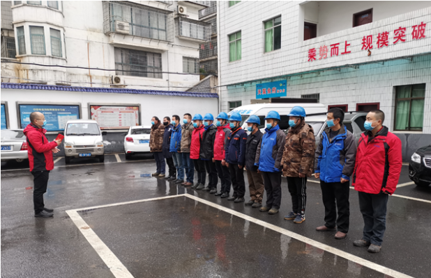 电信工作人员保障通信服务。长沙晚报通讯员 陈吕芳 供图