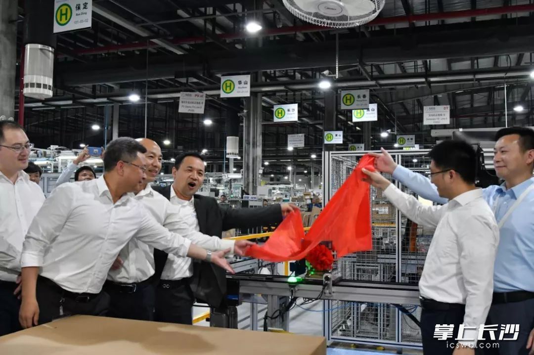 索恩格中国长沙工厂首台BRM产品的成功下线。