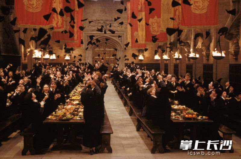 经典画面唤醒观众关于魔法世界的美好记忆。