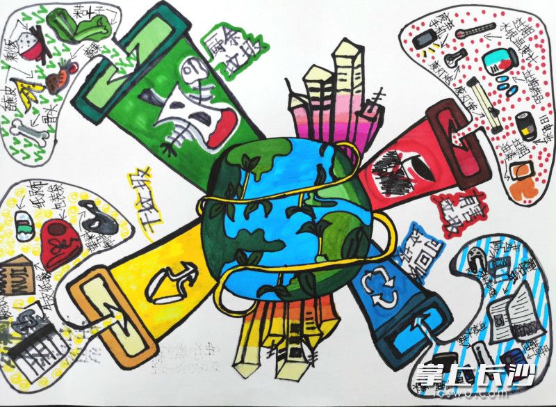 开学时，孩子们向学校递交了一幅幅精美的漫画、一张张创意手抄报，来呼吁垃圾精准分类。