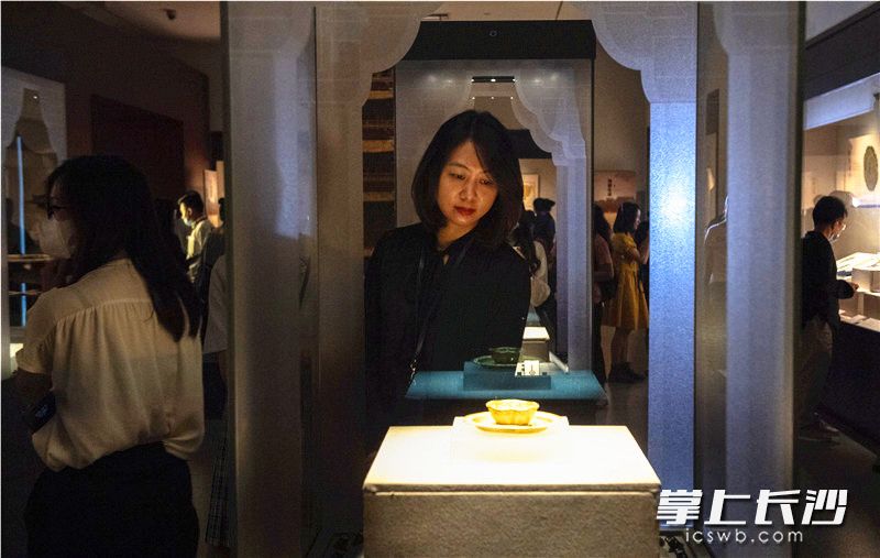 11日，“西京烟云——大同辽金元文物展”在长沙博物馆特展二厅全新上线。照片均为长沙晚报全媒体记者 邹麟 摄