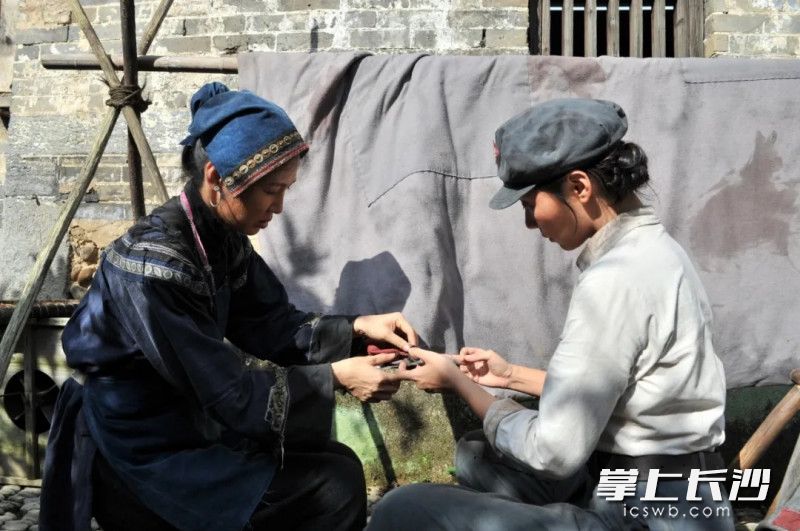 《半条棉被》剧照 均为片方供图