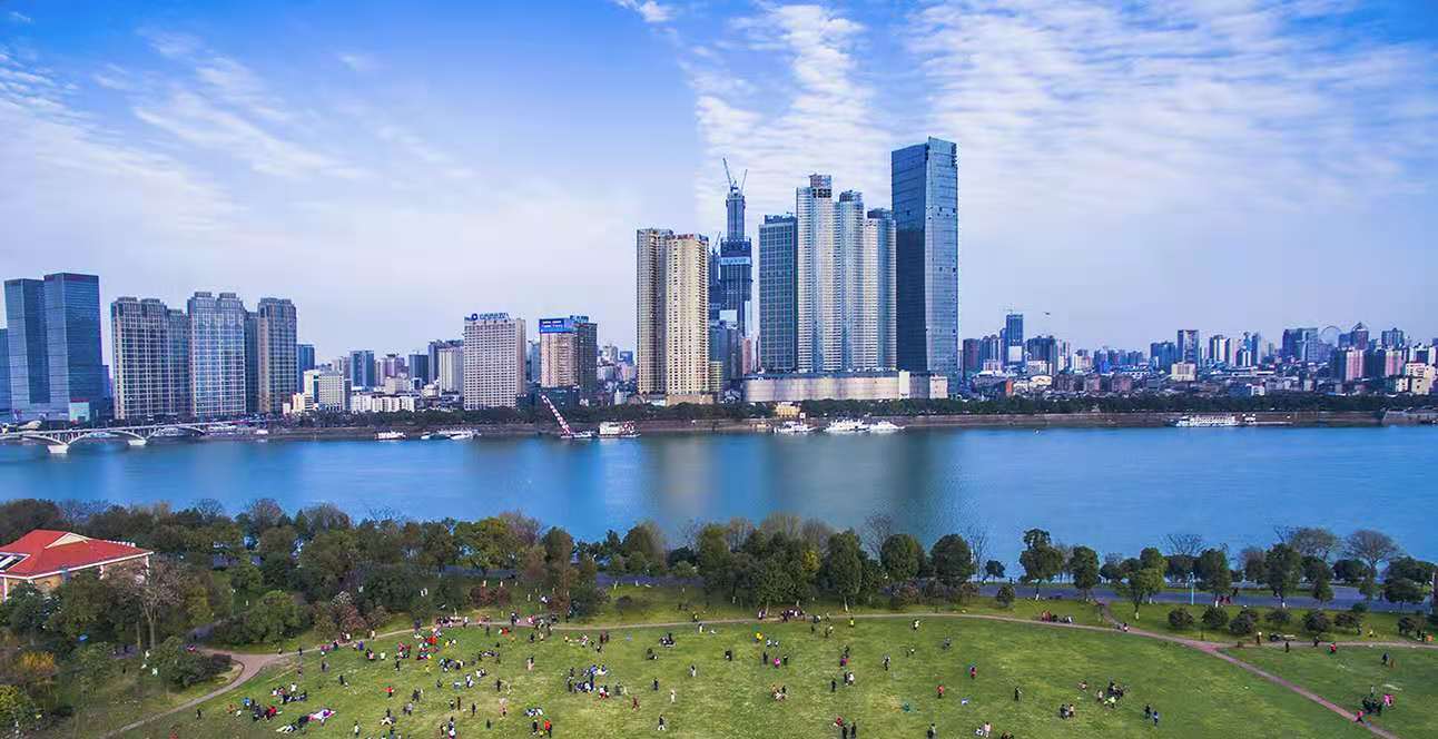 天心区一批重大项目在建，发展势头良好。