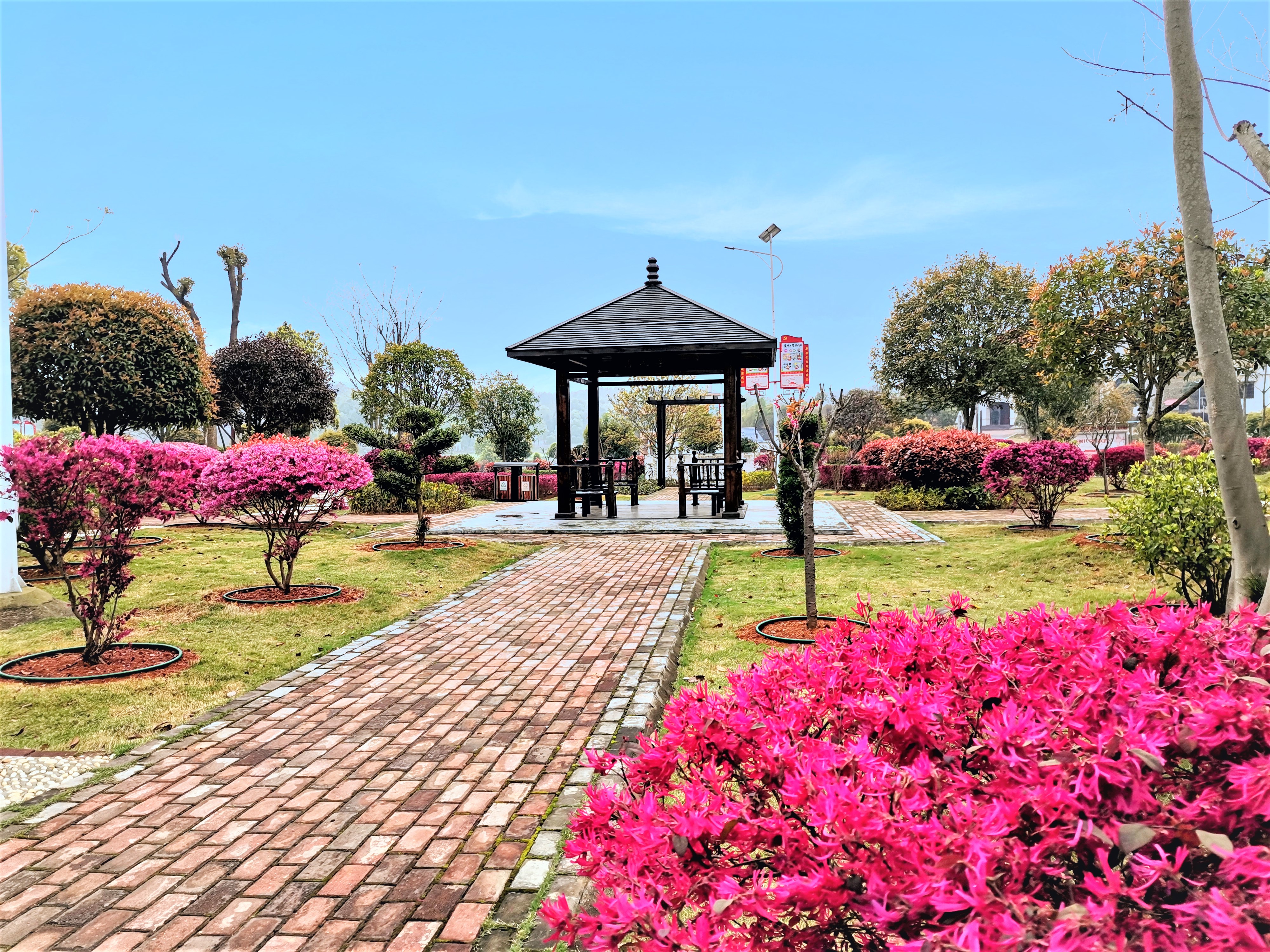宁乡市菁华铺乡陈家桥村的美丽屋场处处是景。受访方供图