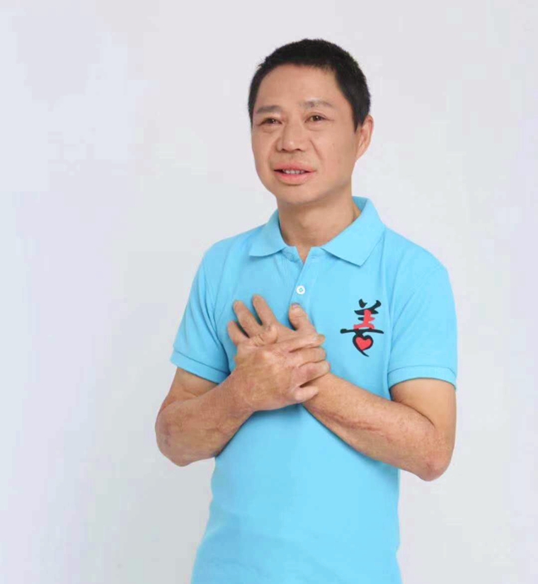 “中国好人”谢向前。