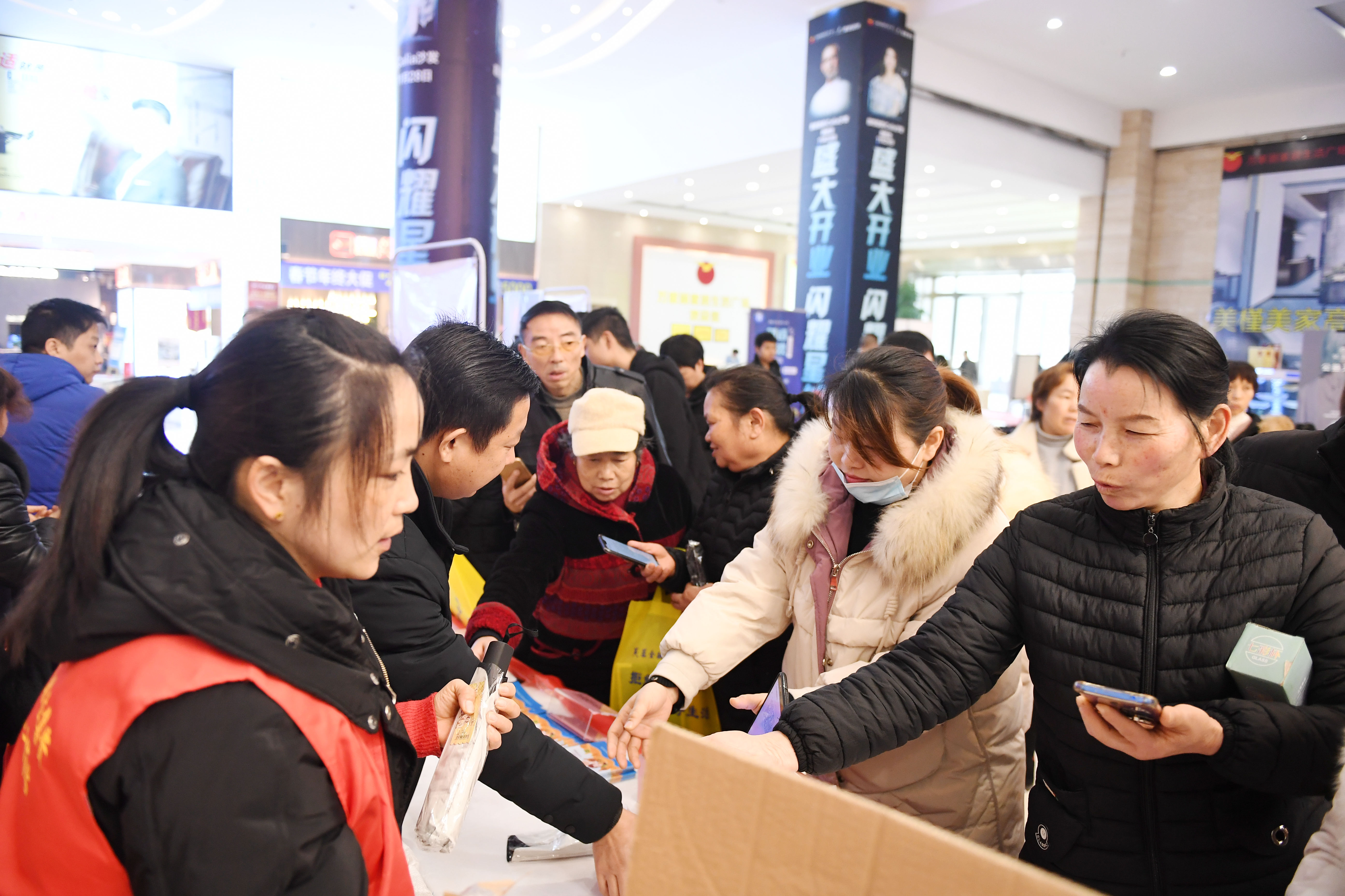 当日现场人气火爆。长沙晚报全媒体记者 黄启晴 摄