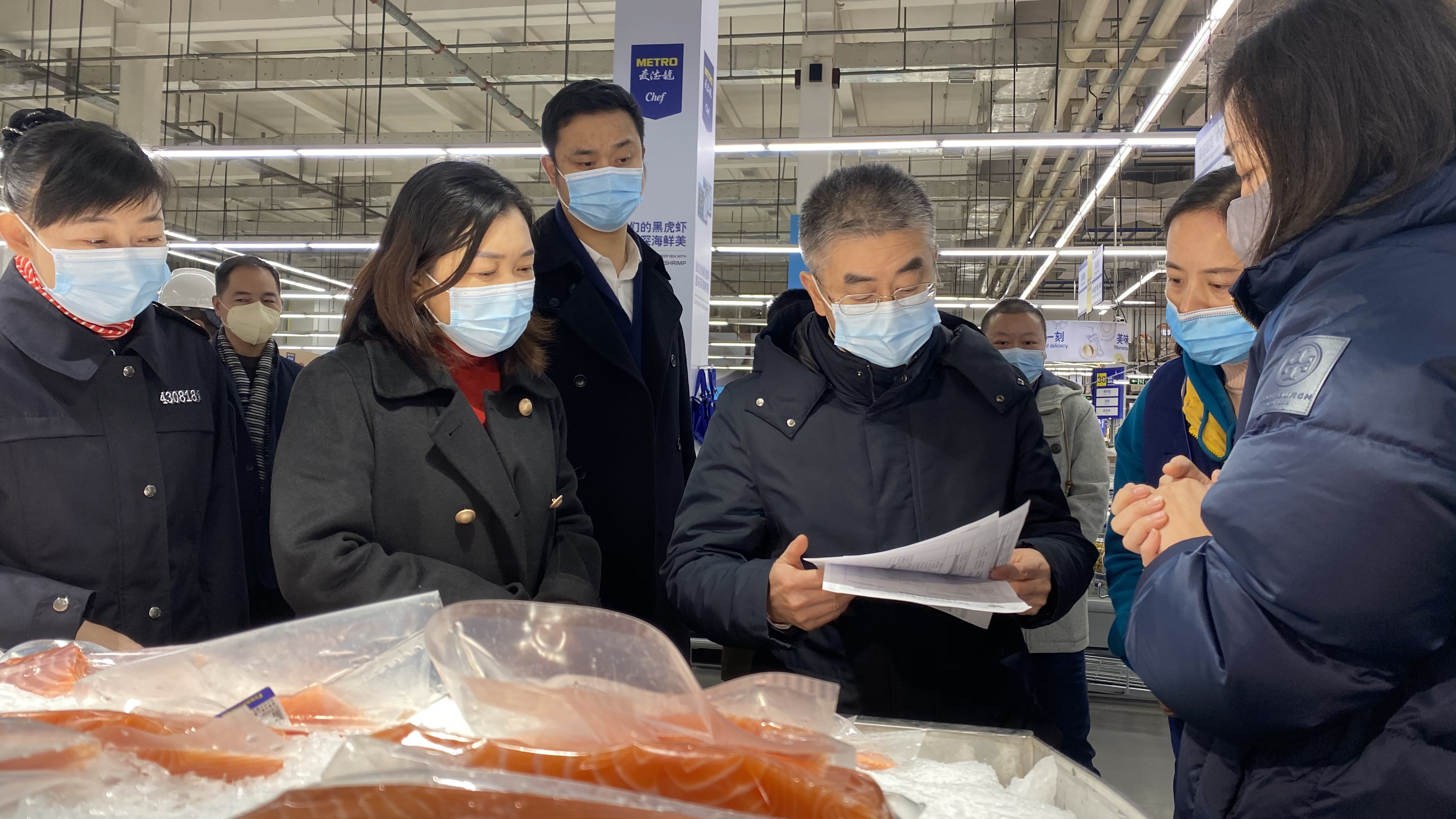 今天，长沙市政协副主席、市市场监管局局长张庆和带队，检查市场监管领域安全生产情况。全媒体记者 周辉霞摄