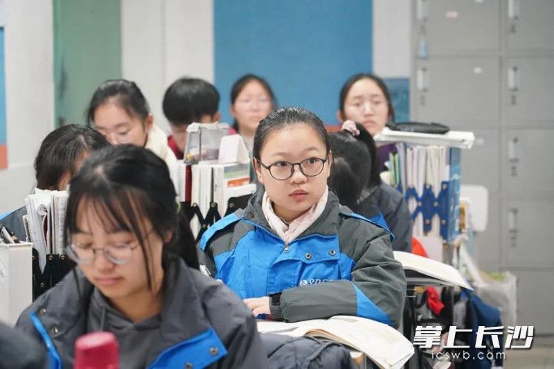 戴宜珊在上课。长沙晚报通讯员 苏晓玲 摄