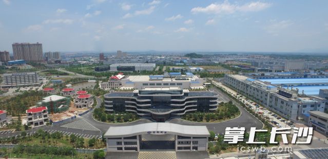 位于浏阳经开区的蓝思科技总部。浏阳经开区供图