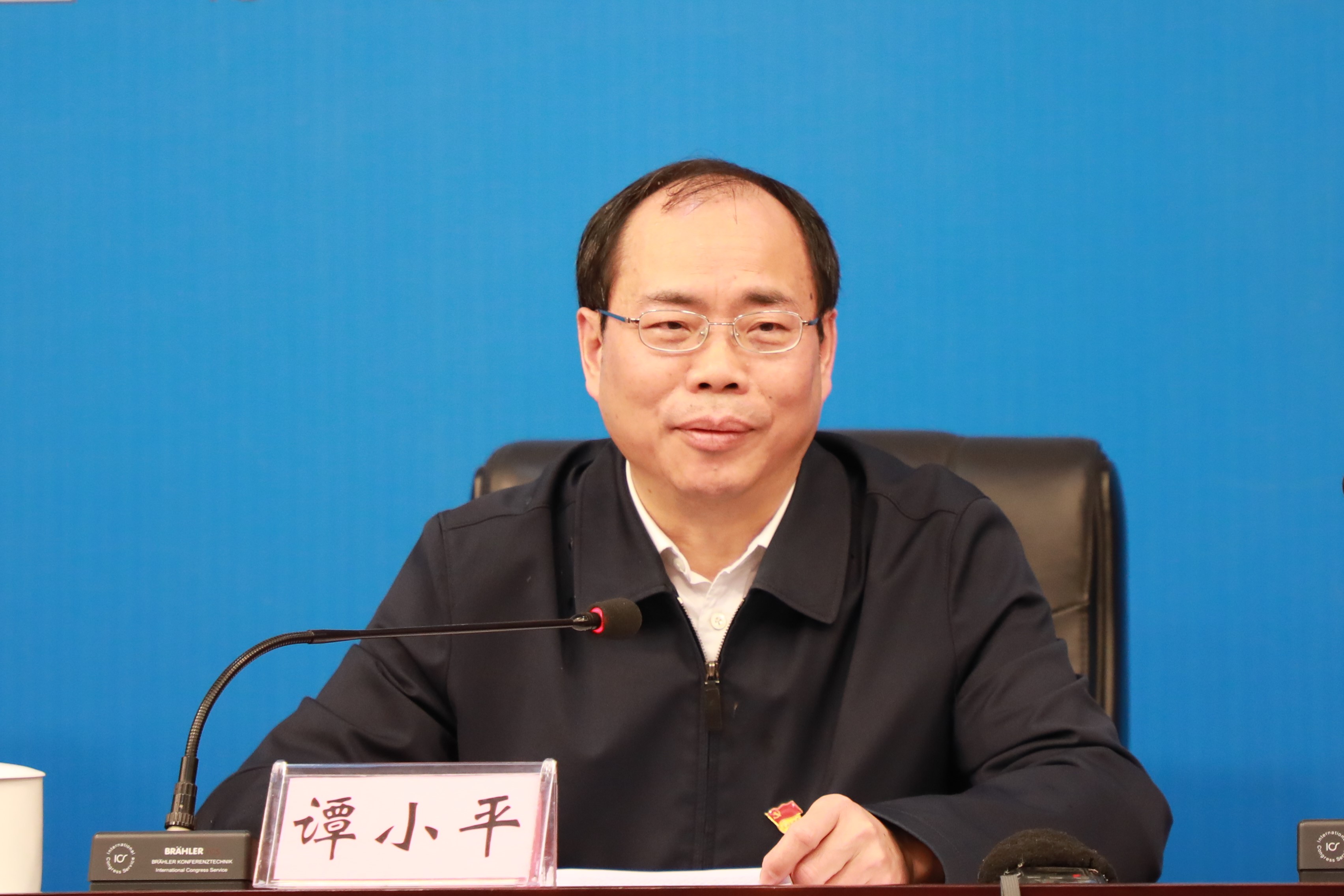 长沙市委常委、市委统战部部长谭小平出席同心长沙建设“八百工程”新闻发布会。
