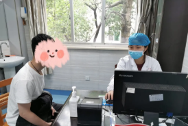 医院通过增加午间门诊、优化门诊布局、优化就医流程等贴心举措，解决患者就医烦心事。
