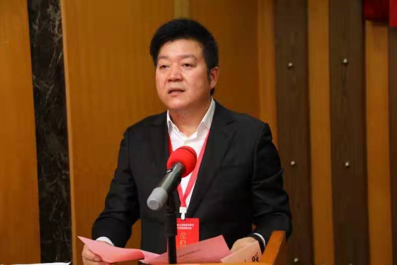 黄梁当选为农工党长沙市第十四届委员会主任委员。  农工党长沙市委会供图