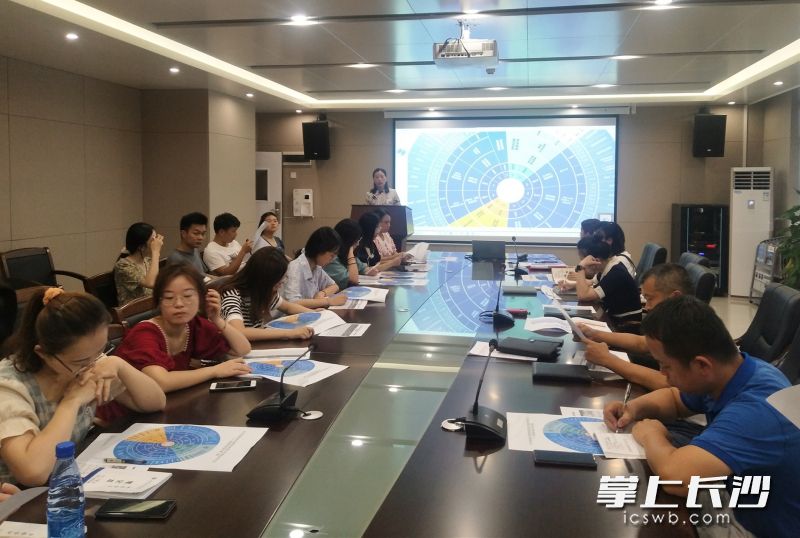 9日，望城区思源学校举行校园文化建设研讨会。均为长沙晚报全媒体记者 陈良 通讯员 朱艳凤 摄