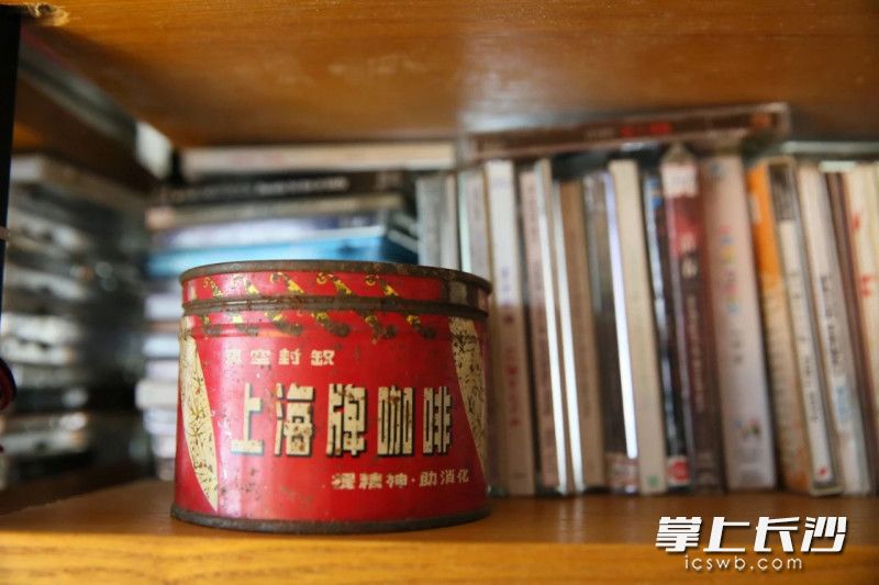 当年的“上海牌”是高贵的象征。