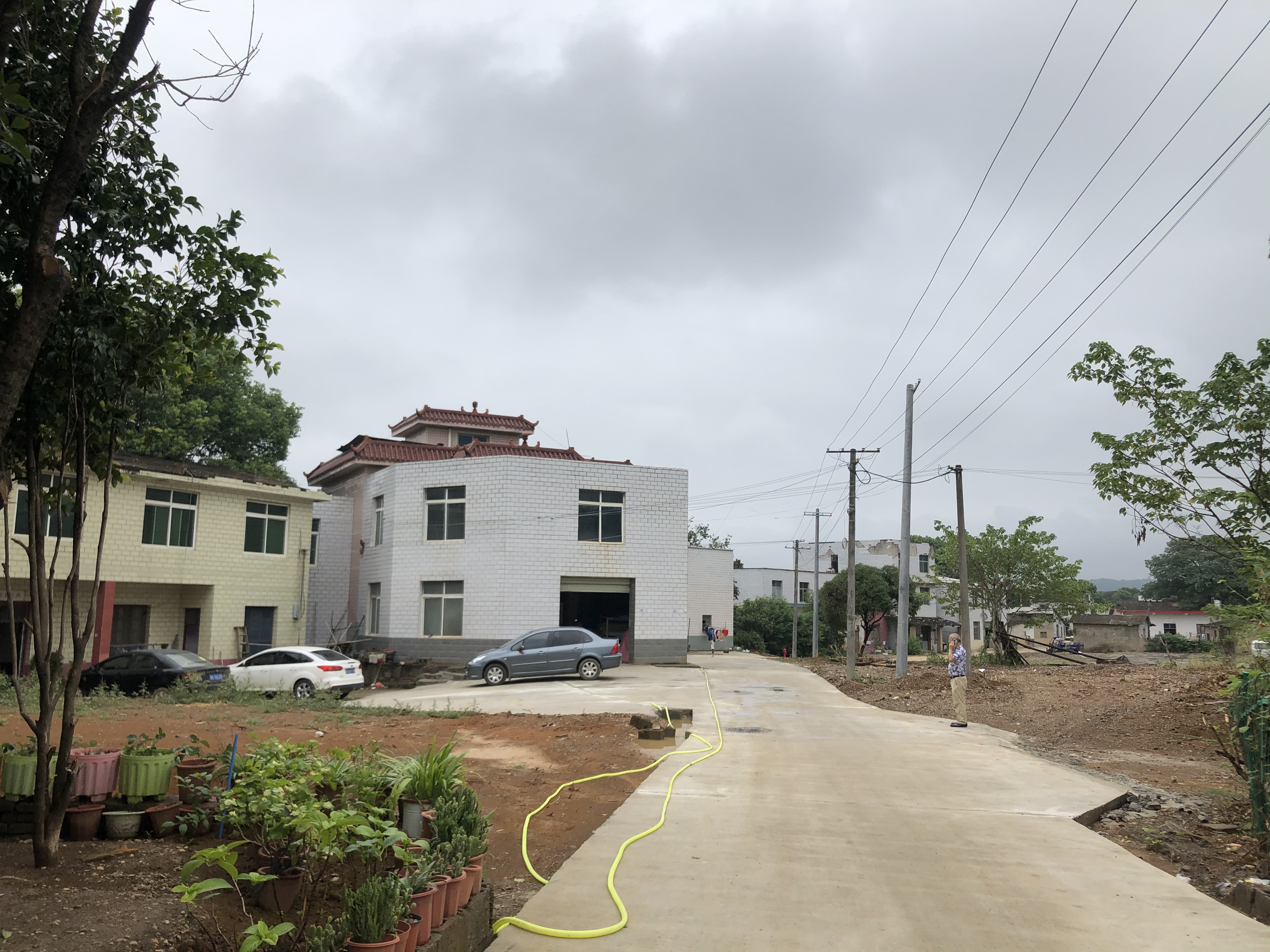 道路建设后。