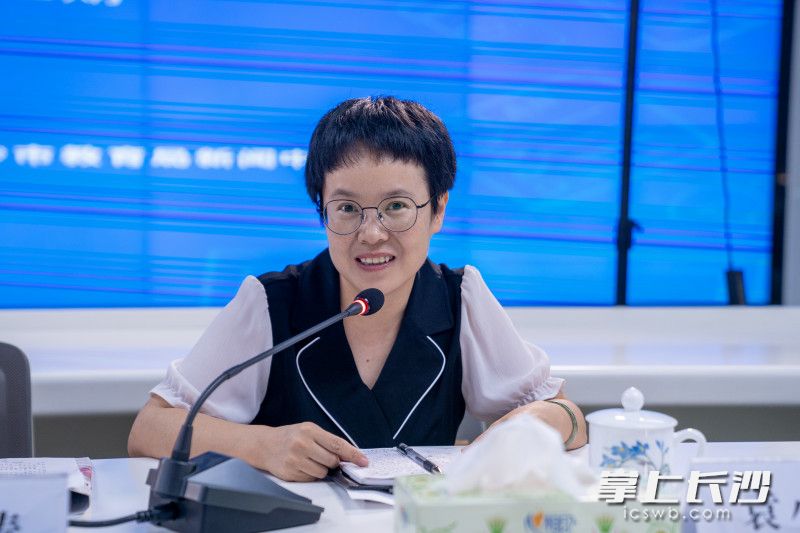 袁小云 （开福区四方坪小学数学教师）
