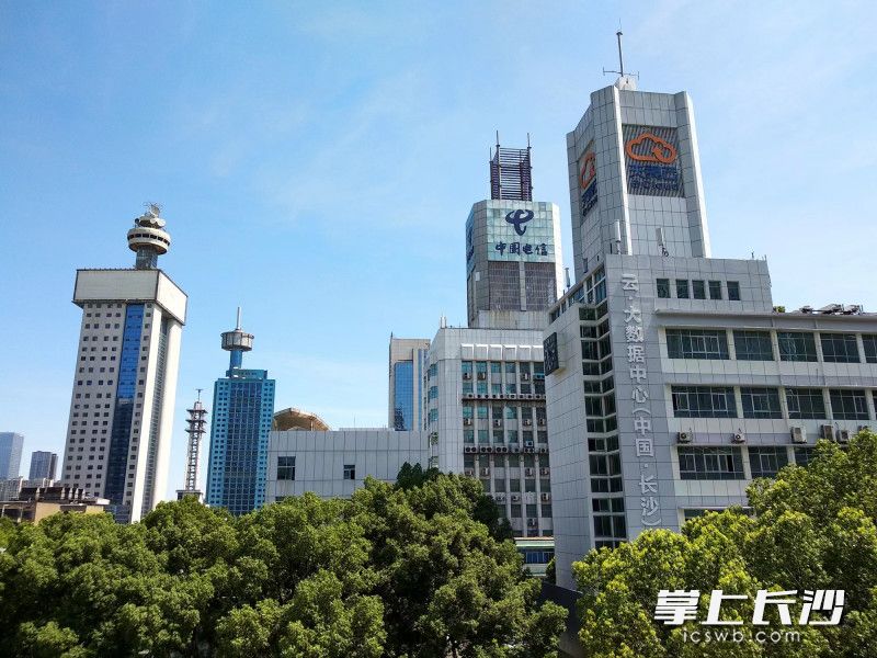 位于长沙东塘的中国电信云数据机房。 均为长沙晚报通讯员汪崧生供图 位于长沙东塘的中国电信云数据机房。 均为长沙晚报通讯员汪崧生供图