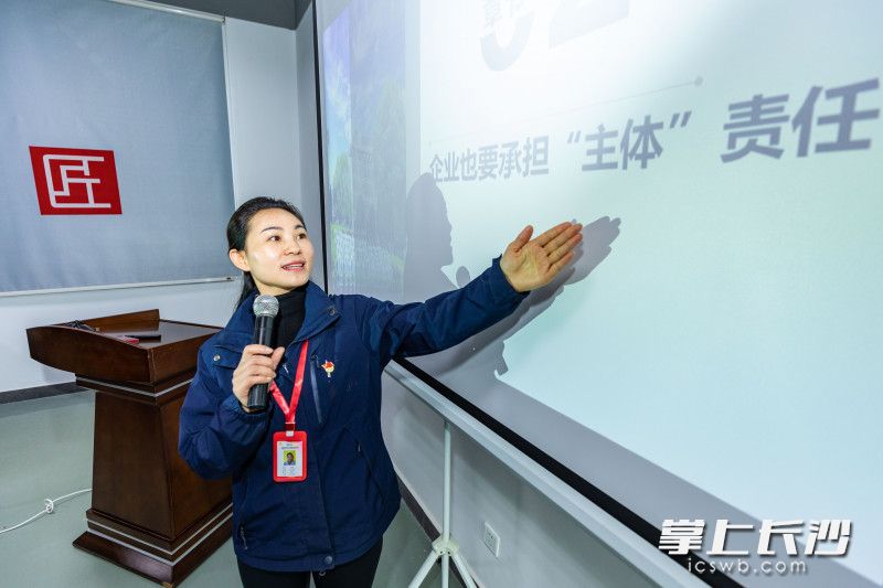 杜俊鸿认为，企业也要承担“主体”责任，为产业端的人才生态提供助力，为强省会贡献企业力量。长沙晚报全媒体记者 董阳 摄