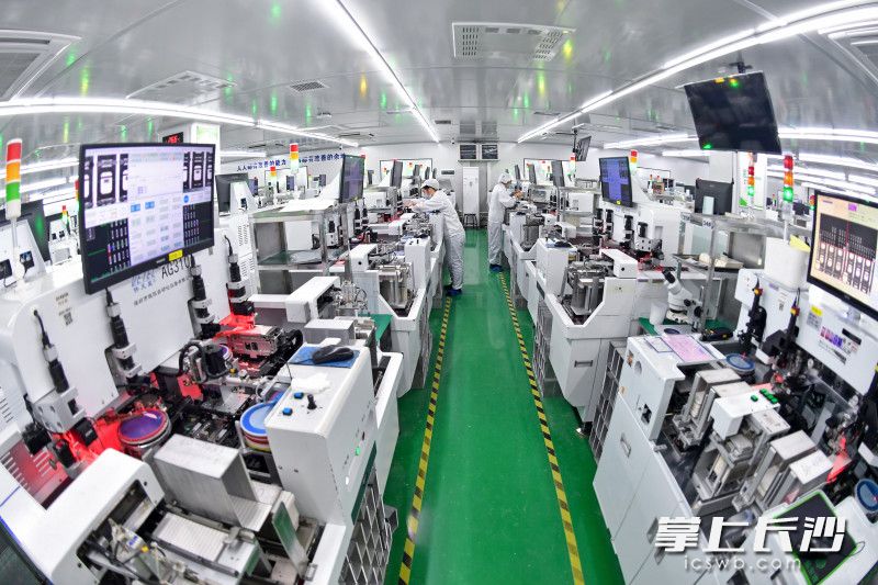 湖南普斯赛特光电科技有限公司入选2025年度绿色工厂名单。  长沙晚报全媒体记者 王志伟 摄