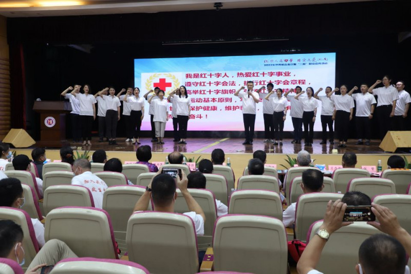 湖南各类血型的无偿献血志愿者为10多万人。