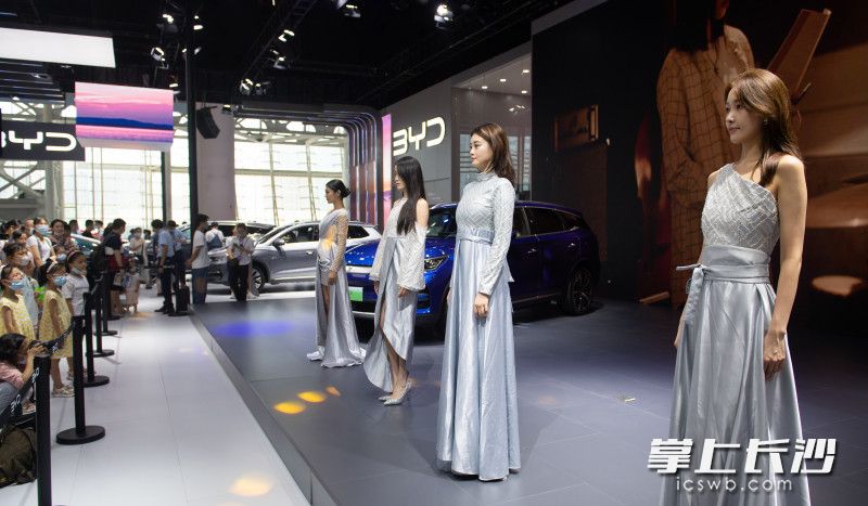 2022湖南车展比亚迪展位。长沙晚报全媒体记者 邹麟