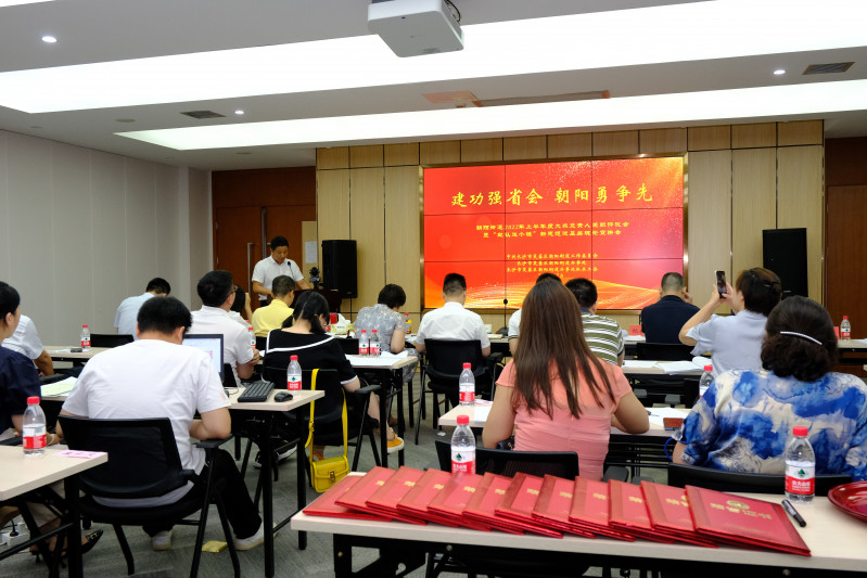 “头雁”现场大比武。均为长沙晚报通讯员 陈晨摄