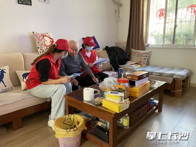 雨花区开展“群团联动聚合力，下沉一线显担当”志愿服务。