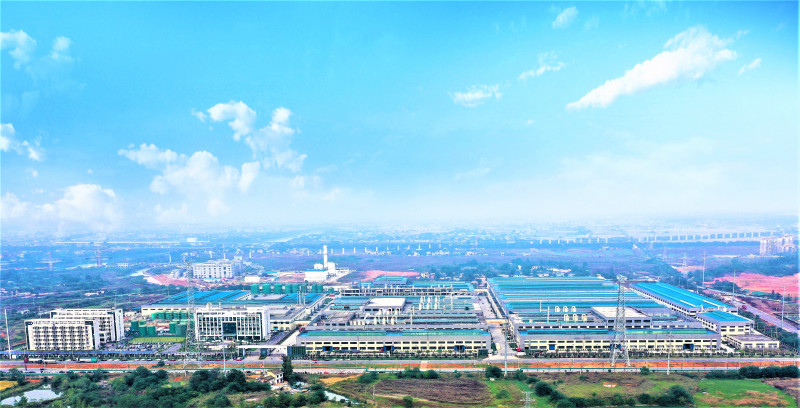 宁乡市先进储能材料产业链龙头企业邦普循环，提前两个月跨入产值百亿企业行列，图为公司扩产之后威武大气的新项目基地。长沙晚报全媒体记者 张禹 摄