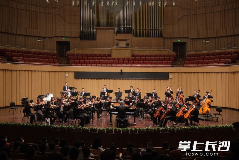 音乐会现场。 均为长沙晚报通讯员颜俊琦 摄