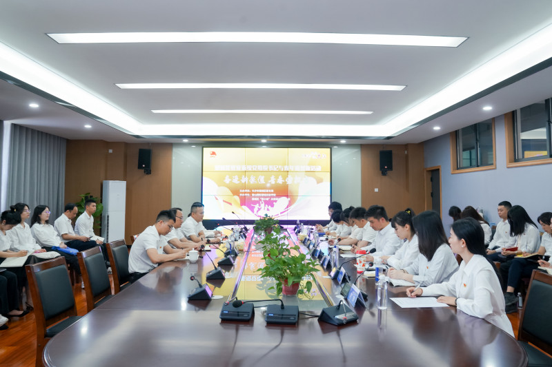 今日,望城区教育局举行青年教师座谈会。均为长沙晚报通讯员 阙跃武 摄 今日,望城区教育局举行青年教师座谈会。均为长沙晚报通讯员 阙跃武 摄