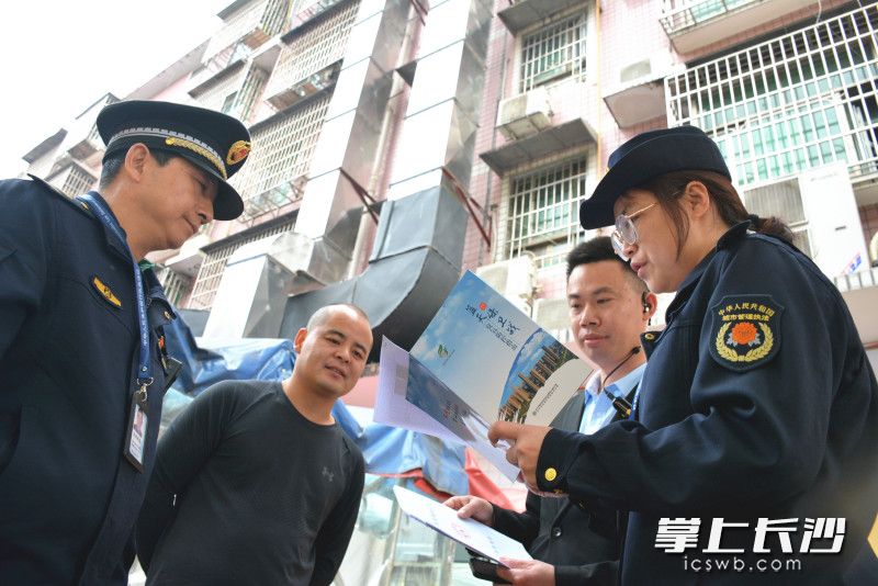 雨花区在打好蓝天保卫战过程中，以“绣花”功夫落实每一项举措。 均为 长沙晚报通讯员 高兴 摄