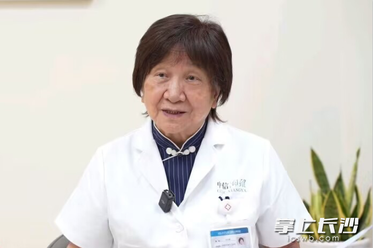 8月19日是医师节，致力于促进生殖健康和优生优育的医者卢光琇教授接受记者采访。长沙晚报全媒体记者 周数邑 摄