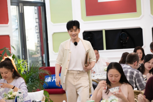 黄晓明