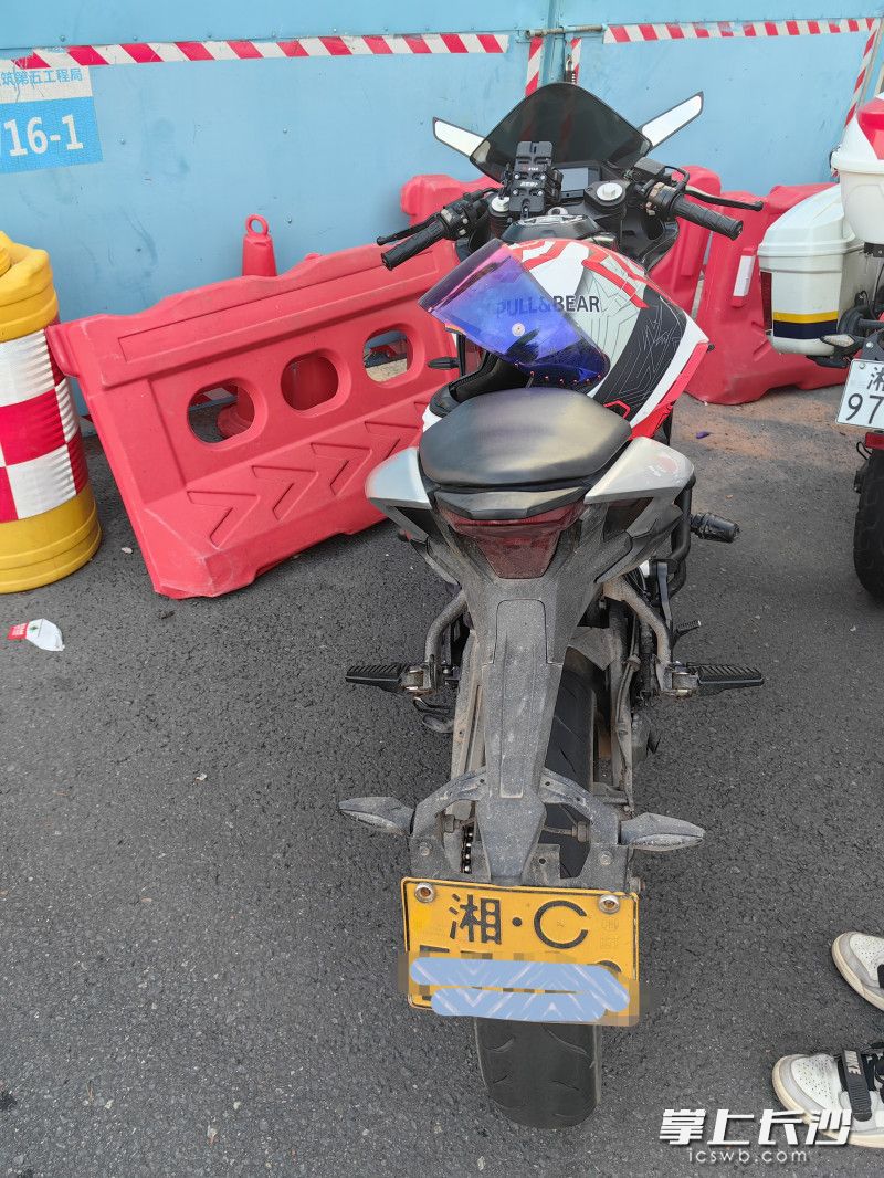 被查扣的摩托车