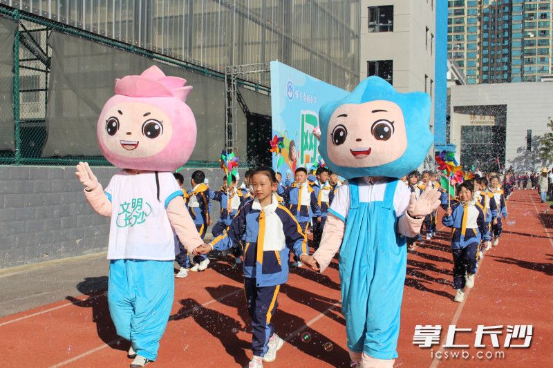 运动已成为博才卓越小学的一张闪亮名片。