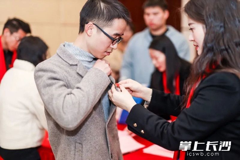 长沙学院长沙校友会将通过各种形式，为长沙学院的进步和发展做出更大的贡献。