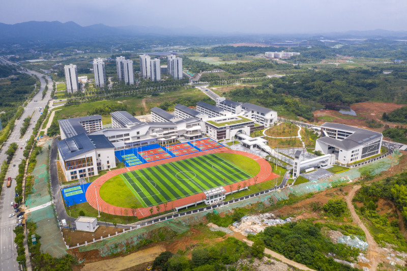 ▲南雅梅溪湖中学