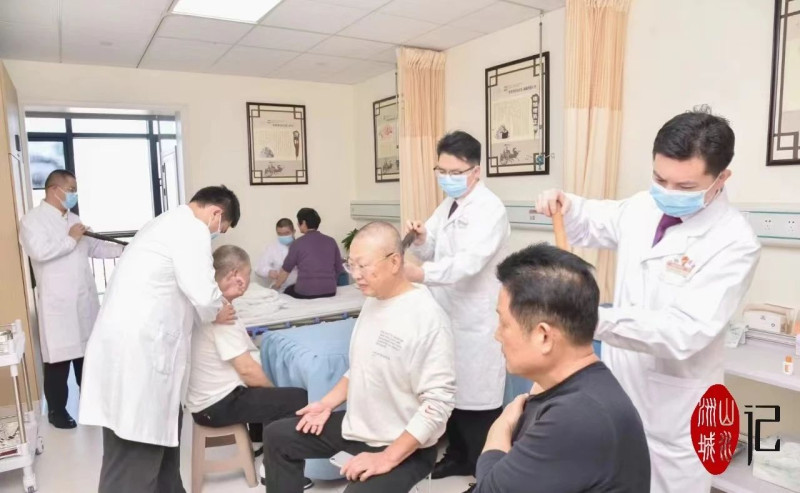 浏阳市中医医院中医特色疗法造福百姓健康。长沙晚报通讯员 彭宇 摄