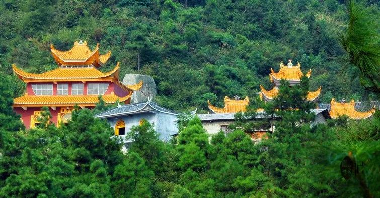 宁乡市青山桥镇芙蓉山。乔育平摄