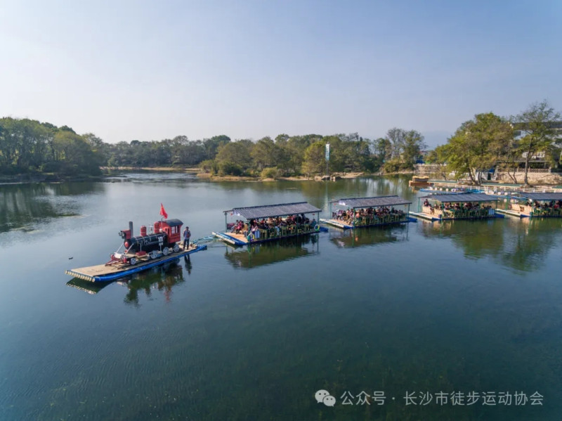 玩水请到浏河第一湾生态旅游度假区来。